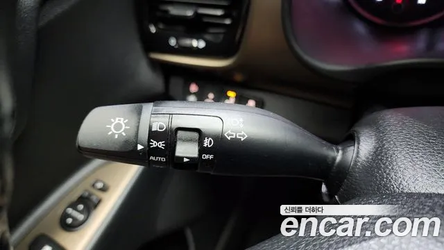 Kia Stonic id 2765920 из Кореи 19