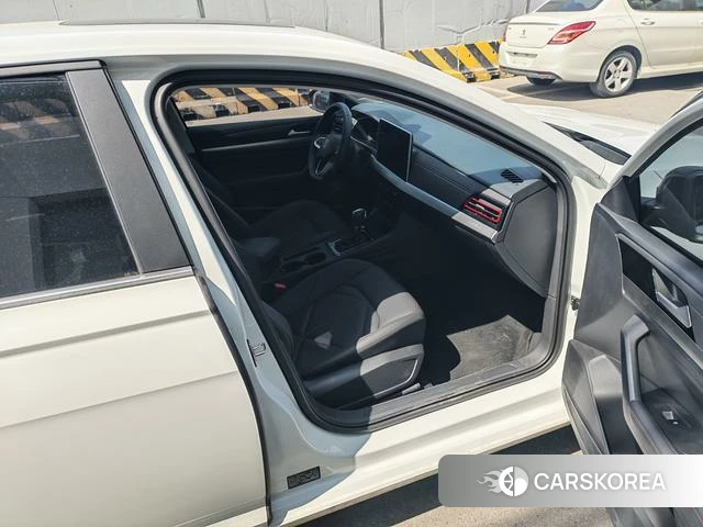 Volkswagen Lavida id 4259660 из Китая 9