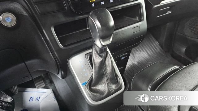 Hyundai Staria id 4943056 из Кореи 29