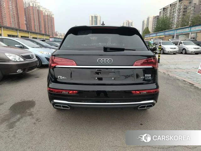 Audi Q5L id 4222015 из Китая 14