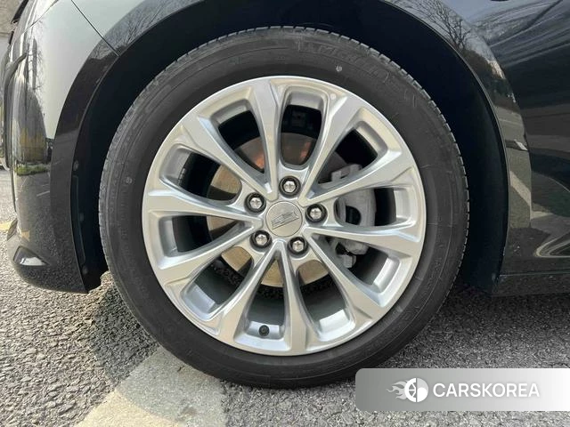 Cadillac CT5 id 3919246 из Китая 23