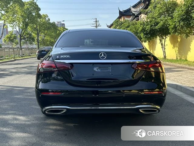Mercedes-Benz E-class id 4334941 из Китая 16