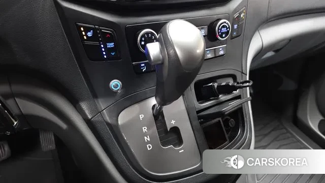 Hyundai The New Grand Starex id 2902467 из Кореи 19