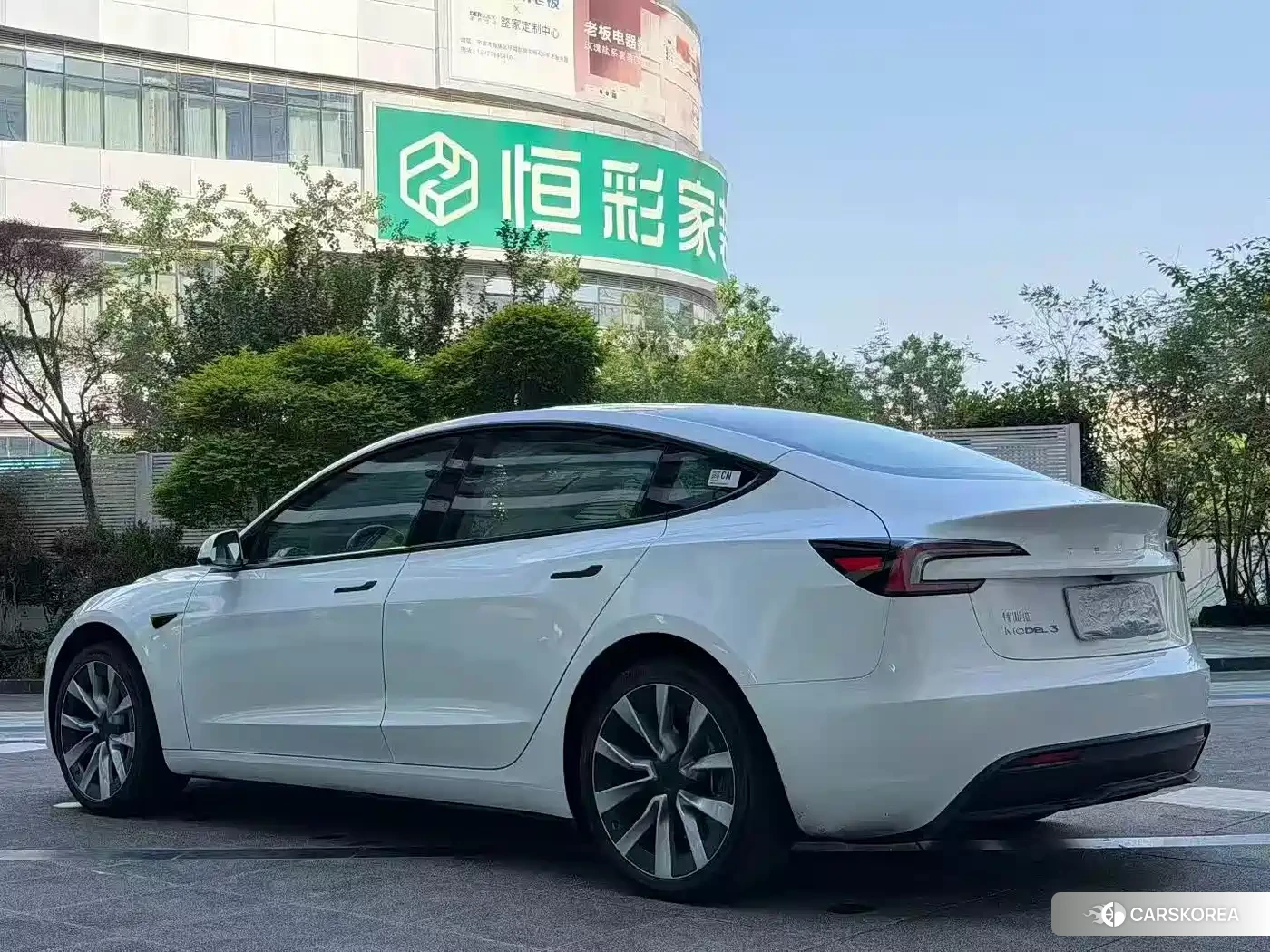 Tesla Model 3 id 4546679 из Китая 9