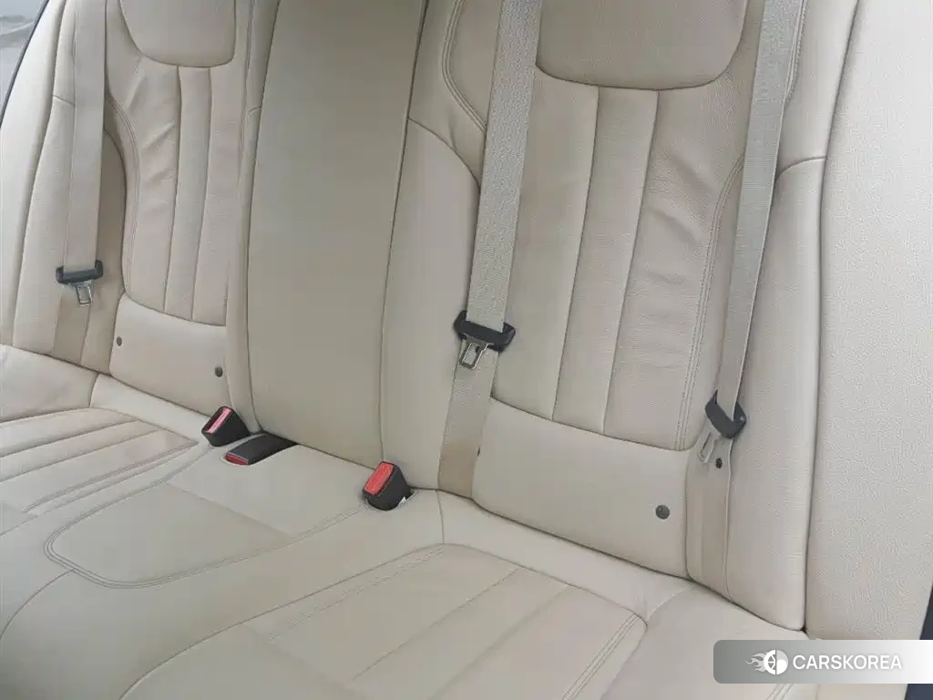 BMW 5 series id 4599773 из Китая 23