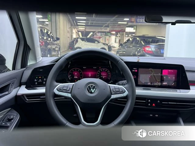 Volkswagen Golf id 4301356 из Китая 22