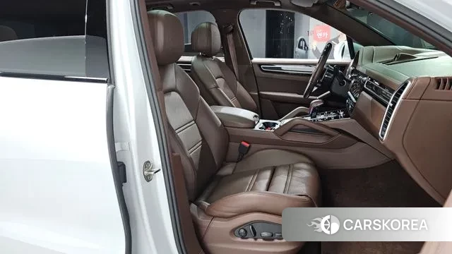 Porsche Cayenne (PO536) id 3492509 из Кореи 19