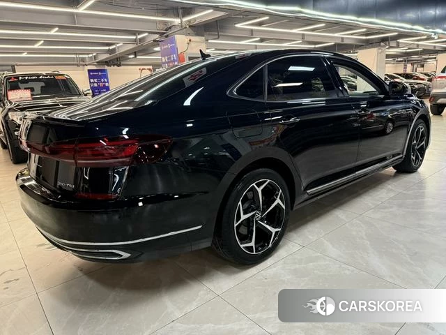 Volkswagen Passat id 4261190 из Китая 9