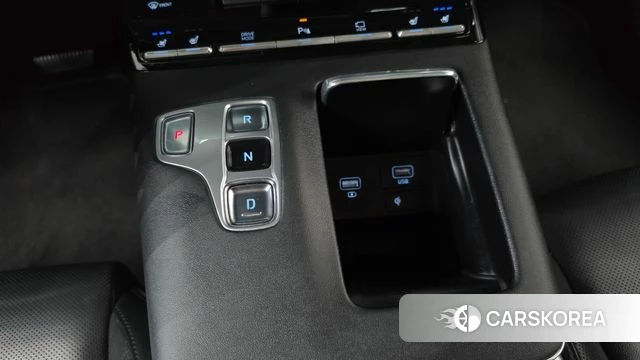 Hyundai The New Grandeur IG id 4693601 из Кореи 34