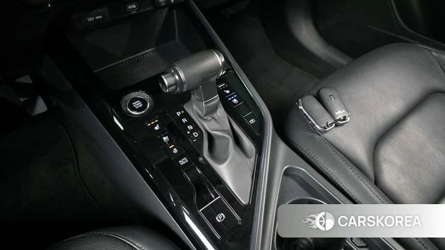 Kia Di Ol Nu Niro id 3878068 из Кореи 19