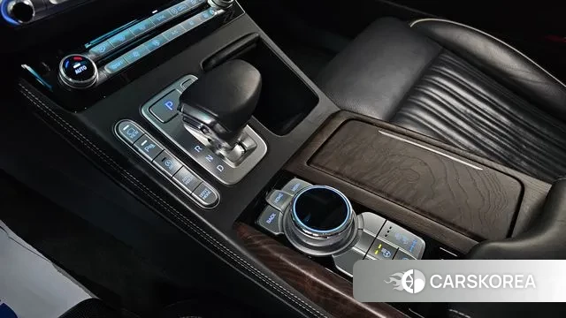 Genesis G90 id 3778694 из Кореи 19