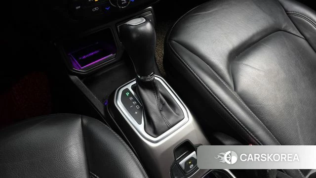 Jeep Renegade id 3801039 из Кореи 19