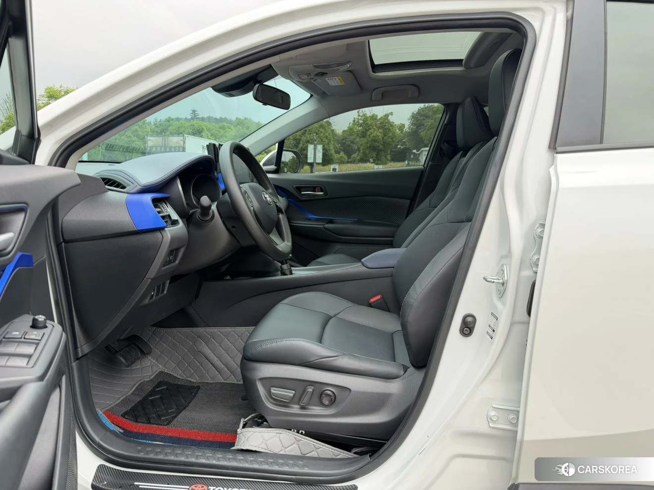 Toyota C-HR id 4461953 из Китая 21