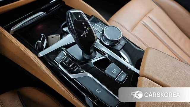 BMW 5 Series (G30) id 4689385 из Кореи 19