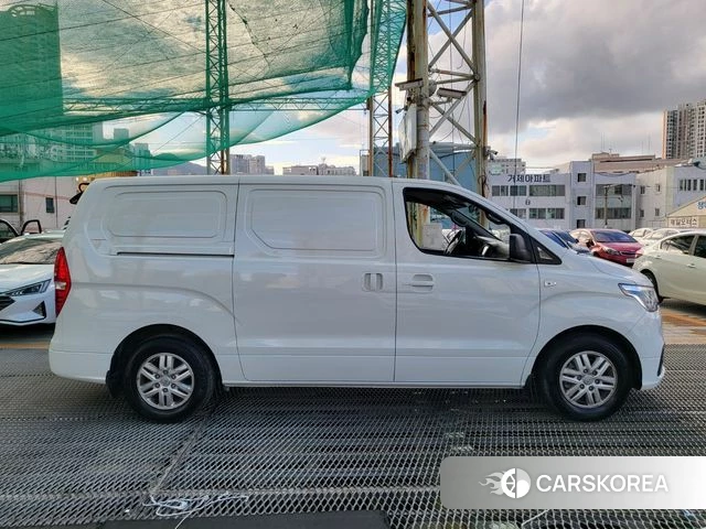 Hyundai The New Grand Starex id 4708203 из Кореи 19