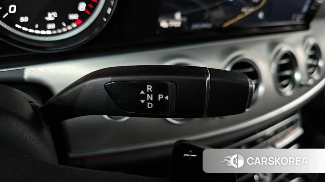 Mercedes-Benz E-Class W213 id 3820615 из Кореи 19