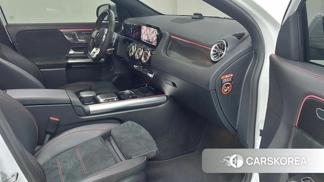 Mercedes-Benz GLA - Class H247 id 4880586 из Кореи 19