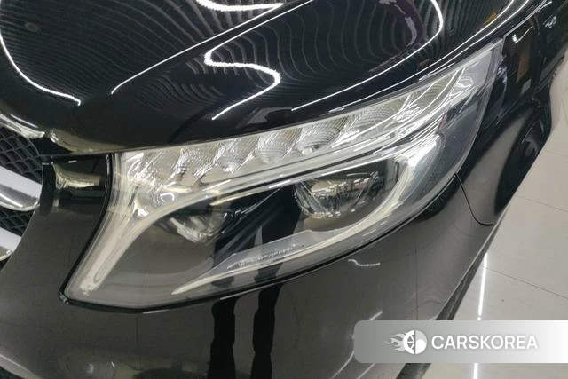 Mercedes-Benz V-class id 4257642 из Китая 16