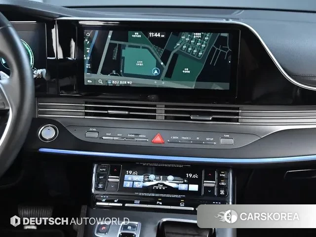 Hyundai The New Grandeur IG Hybrid id 3003564 из Кореи 19