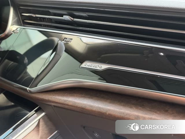 Audi Q7 id 4276801 из Китая 15