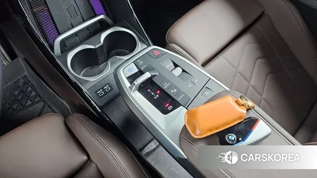 BMW iX1 (U11) id 3431583 из Кореи 19