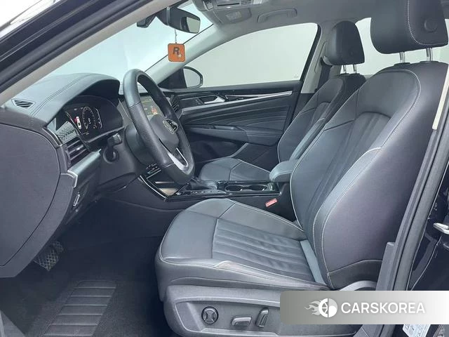 Volkswagen Passat id 4278425 из Китая 9