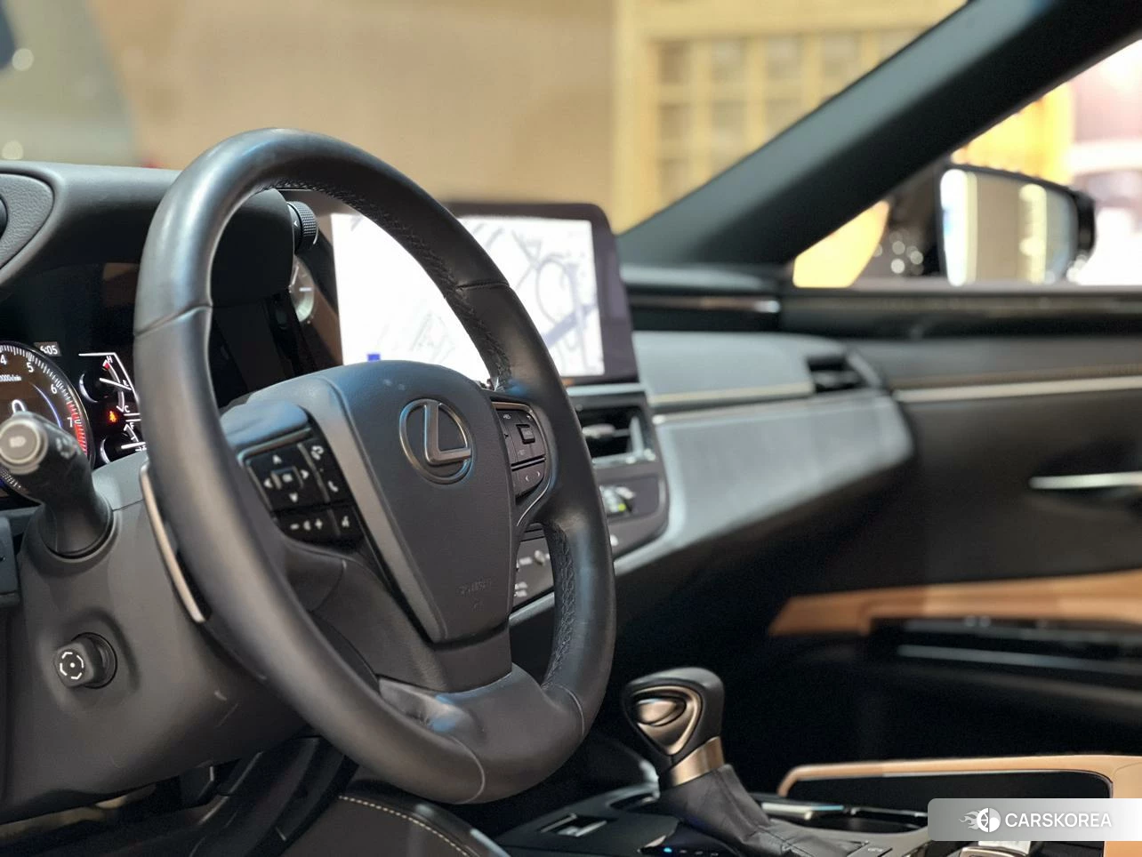 Lexus ES id 4461792 из Китая 15