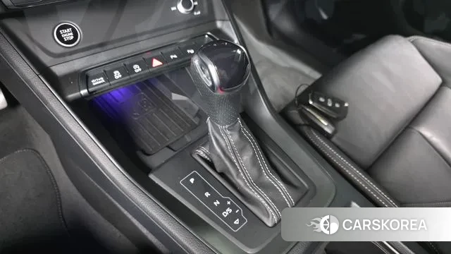 Audi Q3 (F3) id 3670595 из Кореи 19