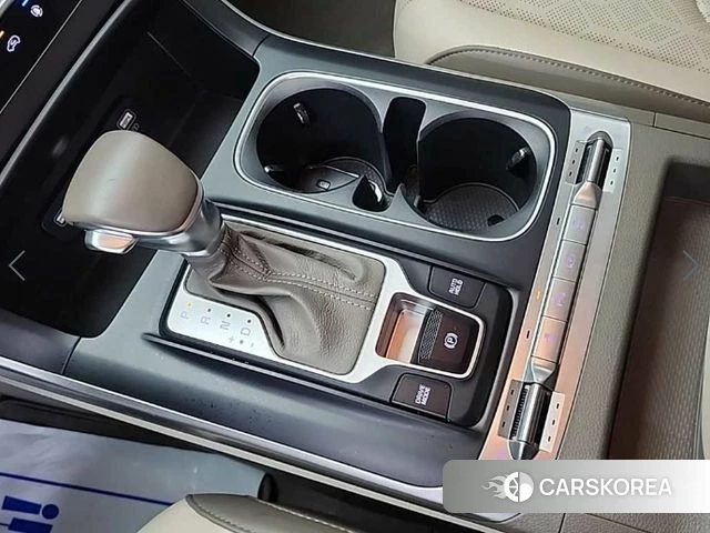 Kia Carnival 4th generation id 4443671 из Кореи 18