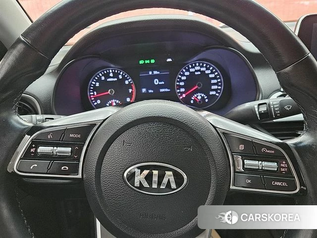 Kia Come New K3 id 3800663 из Кореи 19