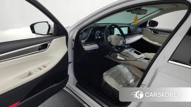 Hyundai The New Grandeur IG Hybrid id 4383116 из Кореи 33