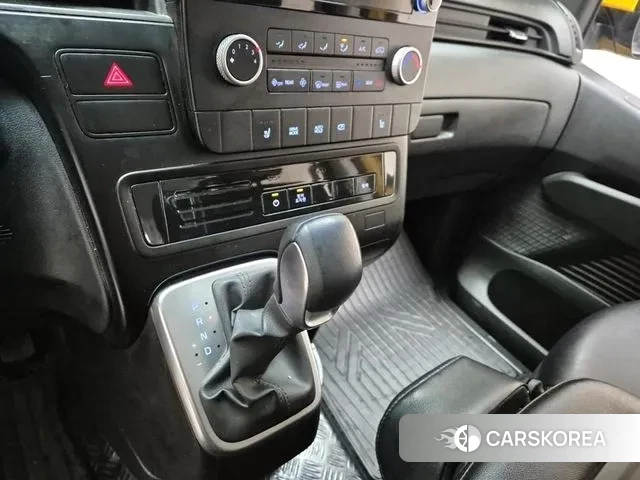 Hyundai Staria id 2423419 из Кореи 19