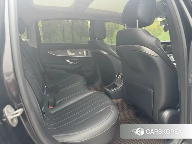 Mercedes-Benz E-class id 4256797 из Китая 19