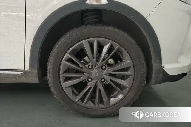 Nezha Automobile Nezha V id 4253415 из Китая 16