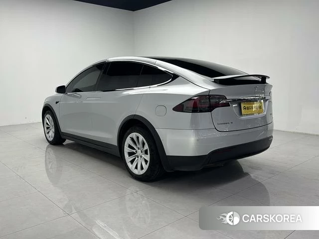 Tesla Model X id 4253053 из Китая 19