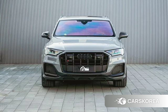 Audi SQ7 id 4259325 из Китая 19
