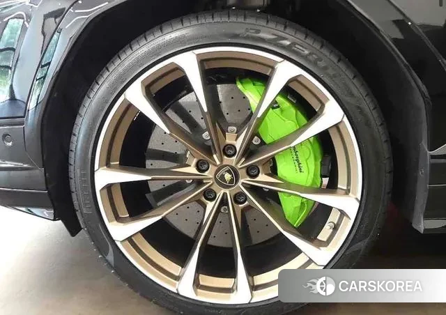 Lamborghini Urus id 3120322 из Кореи 19