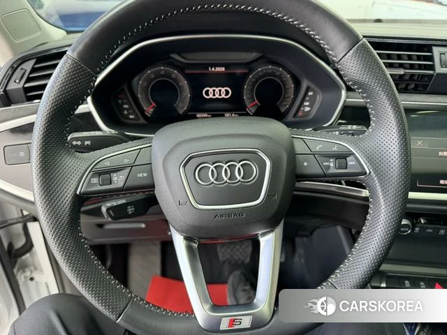 Audi Q3 Sportback id 4258546 из Китая 21