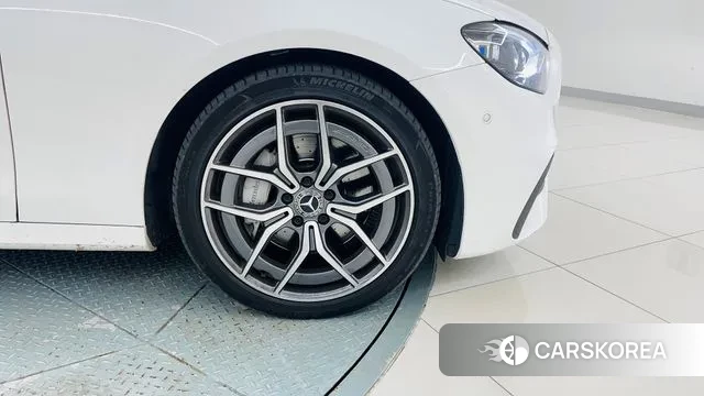 Mercedes-Benz E-Class W213 id 3458745 из Кореи 19