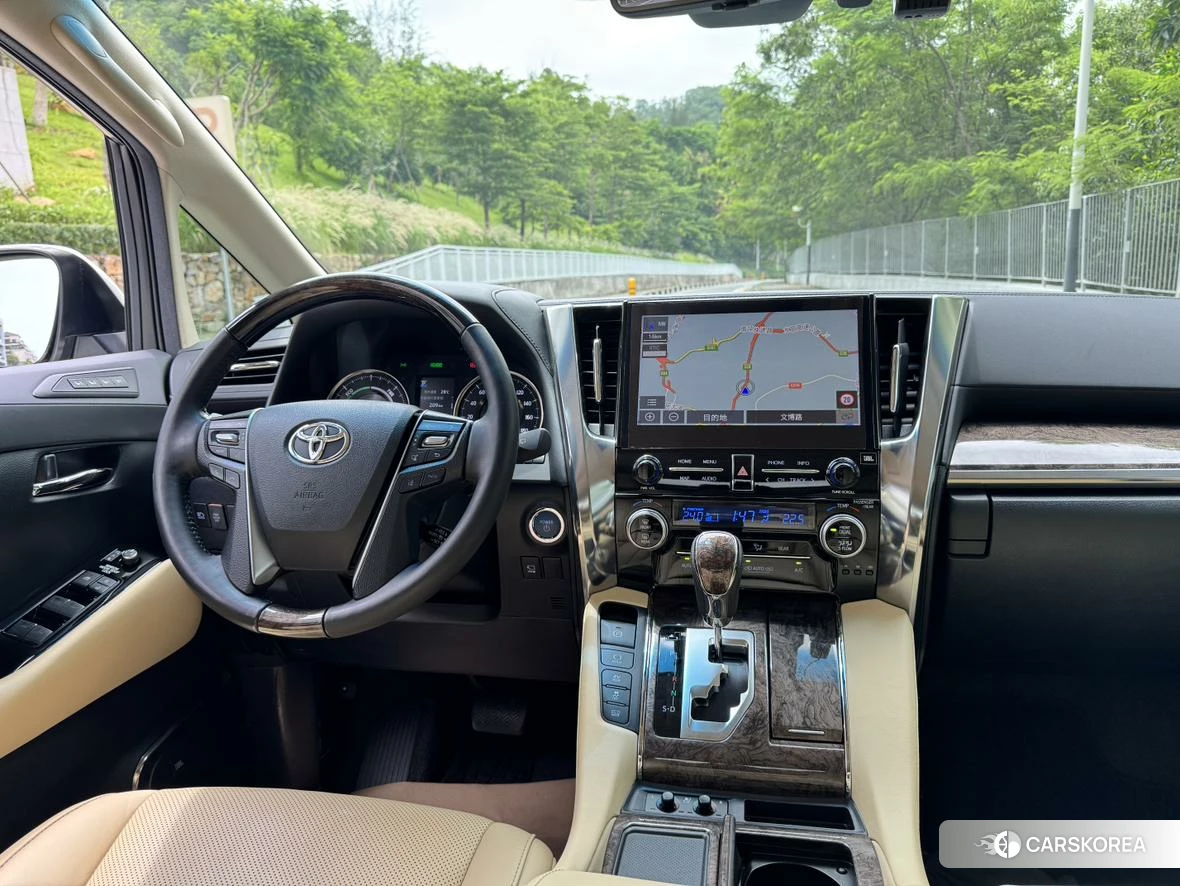 Toyota Alphard id 4461280 из Китая 24