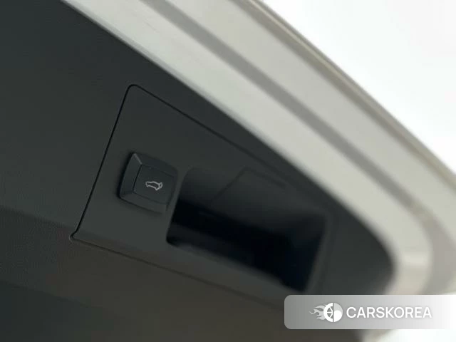 Cadillac XT5 id 4239025 из Китая 29