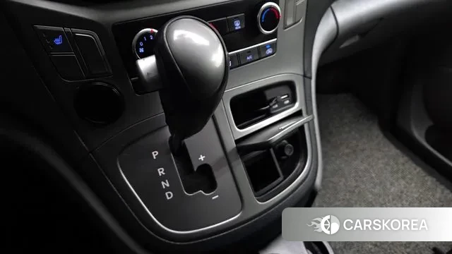 Hyundai The New Grand Starex id 3622387 из Кореи 19