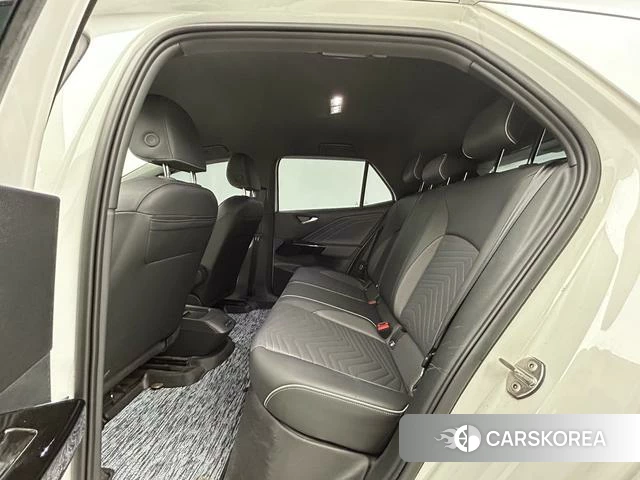 Volkswagen ID.3 id 4358944 из Китая 9