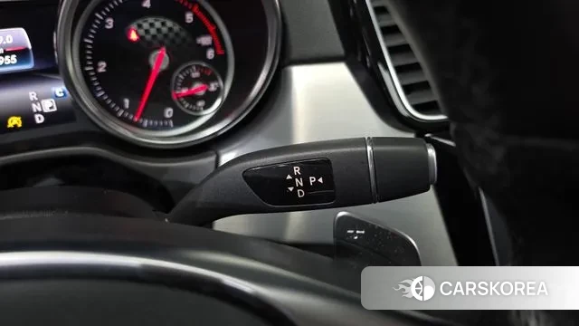 Mercedes-Benz GLE - Class W166 id 3325205 из Кореи 19