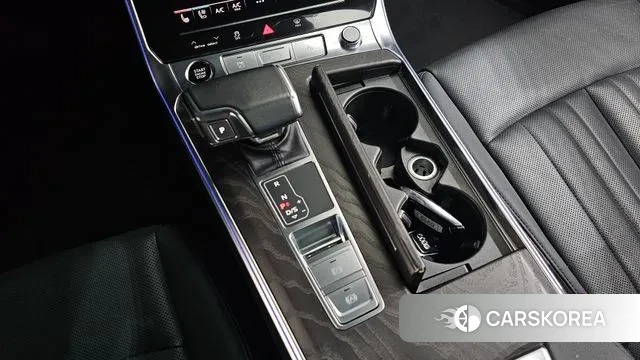 Audi A6 (C8) id 3348586 из Кореи 19