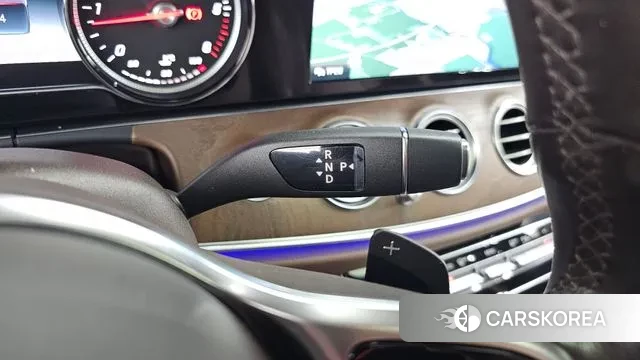Mercedes-Benz E-Class W213 id 3055075 из Кореи 19