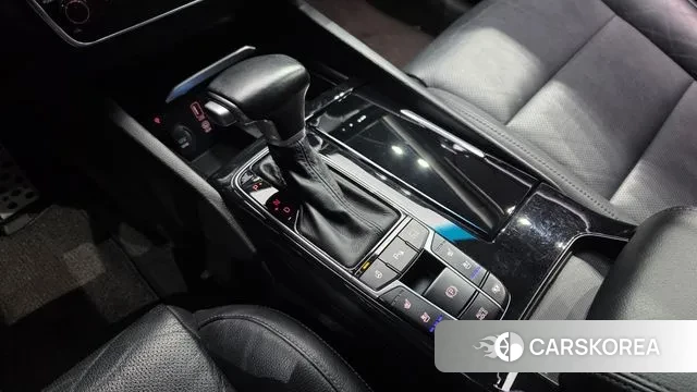 Kia Come New K7 id 3677342 из Кореи 19