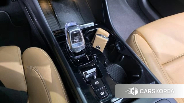 Volvo XC40 id 3904979 из Кореи 19