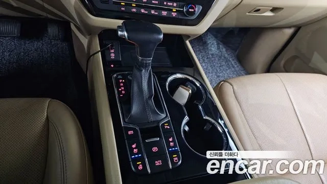 Kia The New Carnival id 2912906 из Кореи 19