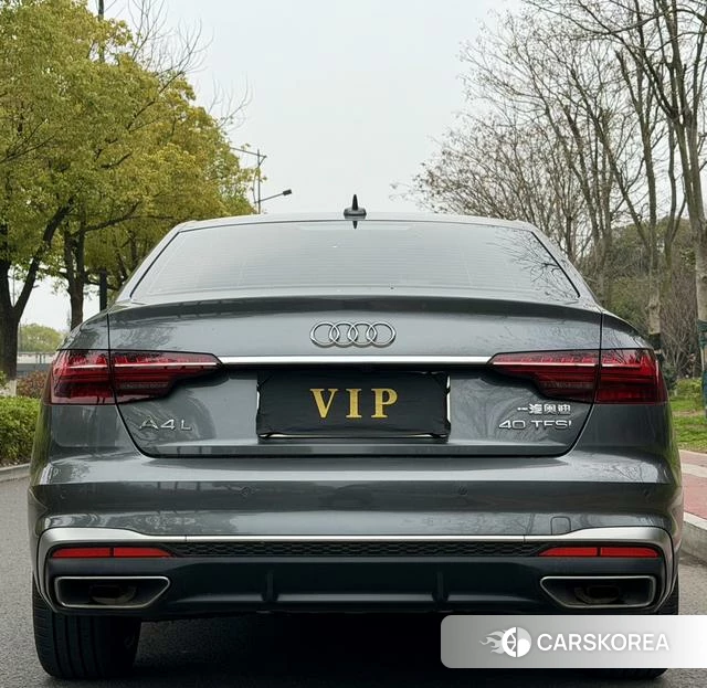 Audi A4L id 4272294 из Китая 9